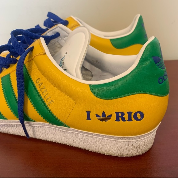 Men’s size 10 Adidas Gazelle “I love Rio” sneakers - yellow w/ green stripes - Picture 9 of 11